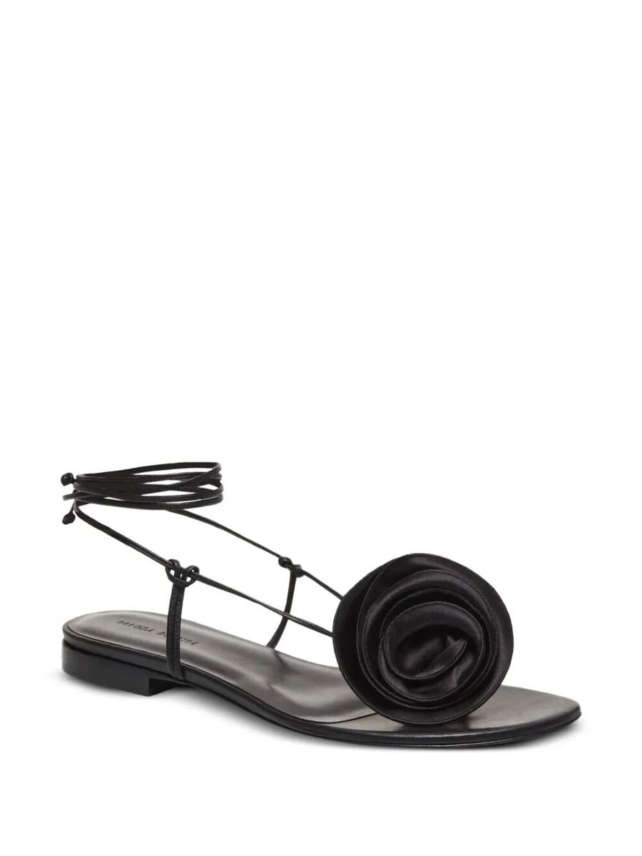 Magda Butrym Wickel-Sandalen mit flachen Blumen