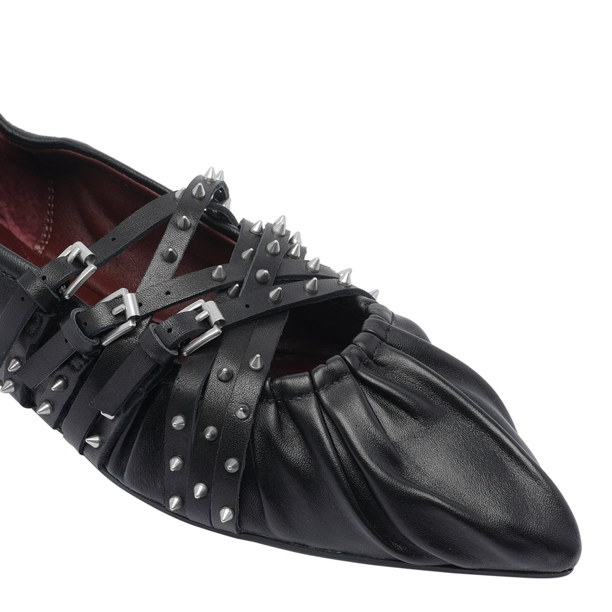 Flache Schuhe aus Ash