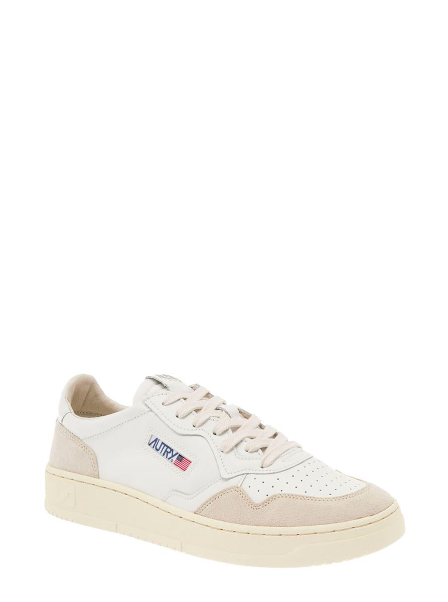 Weiße Low-Top-Sneaker „Medalist“ mit beigen Wildlederdetails aus Leder für Herren