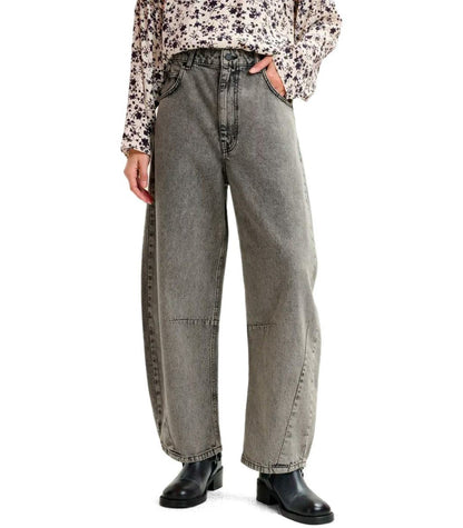Essentiel Antwerp Beeindruckende graue Ballonjeans