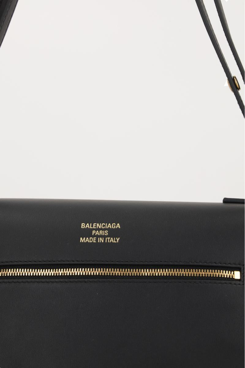 Balenciaga Taschen