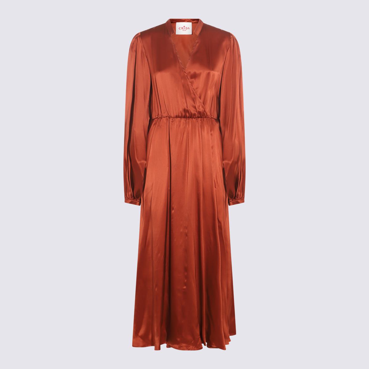 Crida Bronze Satin Matera Langes Kleid