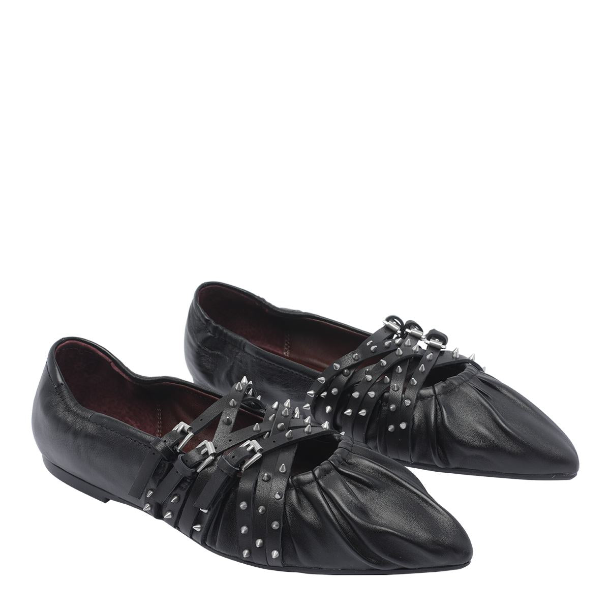 Flache Schuhe aus Ash