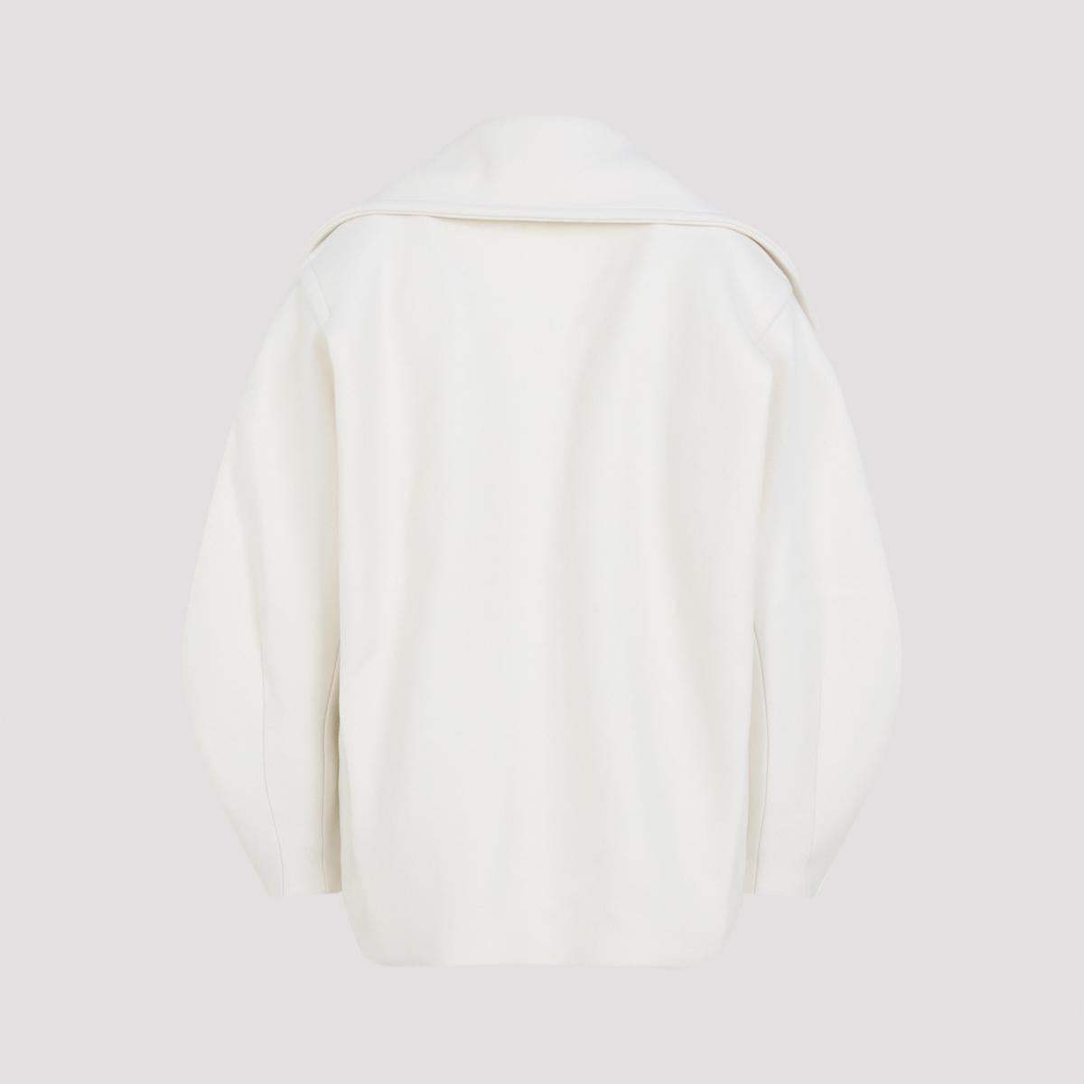 Jacquemus Mantel