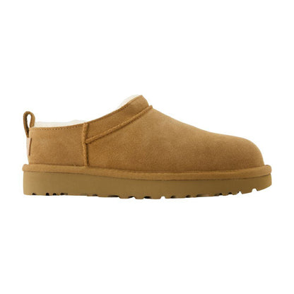 UGG Micro Classic Stiefel