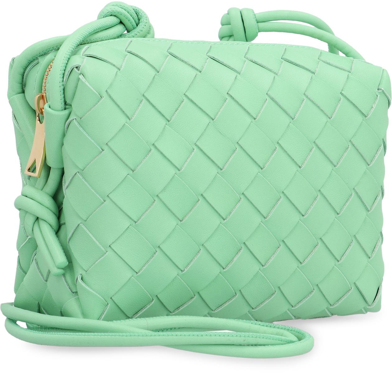 Bottega Veneta Mini-Kameratasche aus Leder mit Schleife