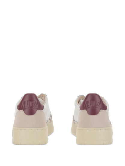 Autry „Medalist Low“ Wildleder-Sneakers