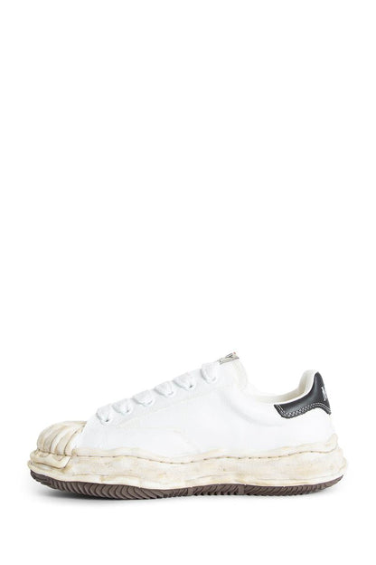 Sneakers von Maison Mihara Yasuhiro