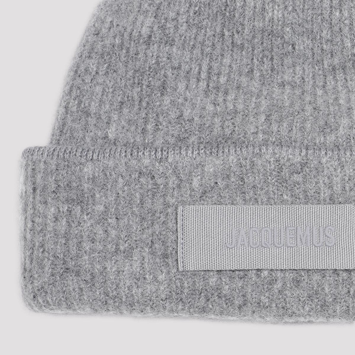 Jacquemus Hut