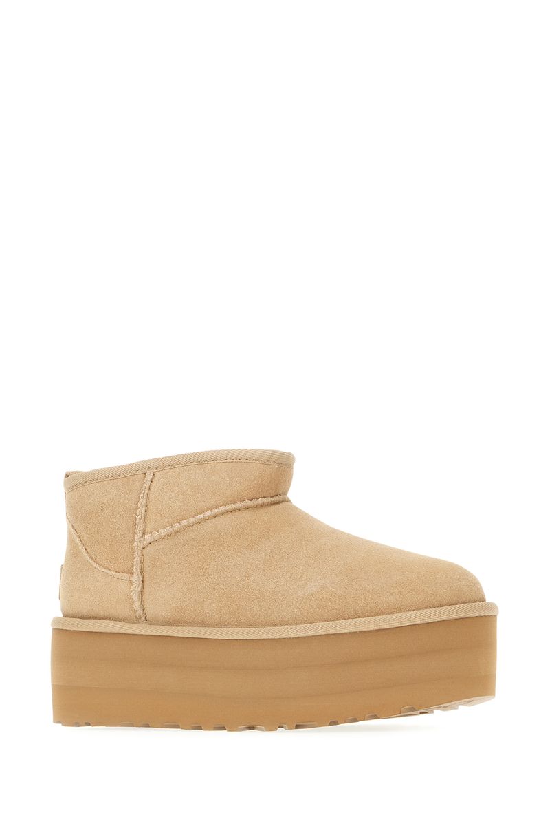 Ugg – Klassische Ultra-Mini-Plateau-Stiefeletten