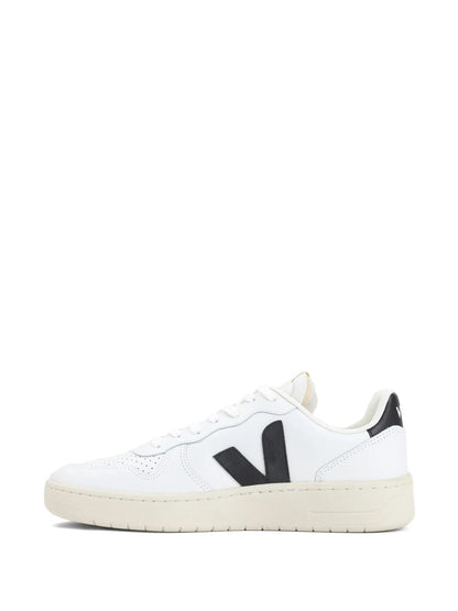 Veja V-10 Lederschuhe