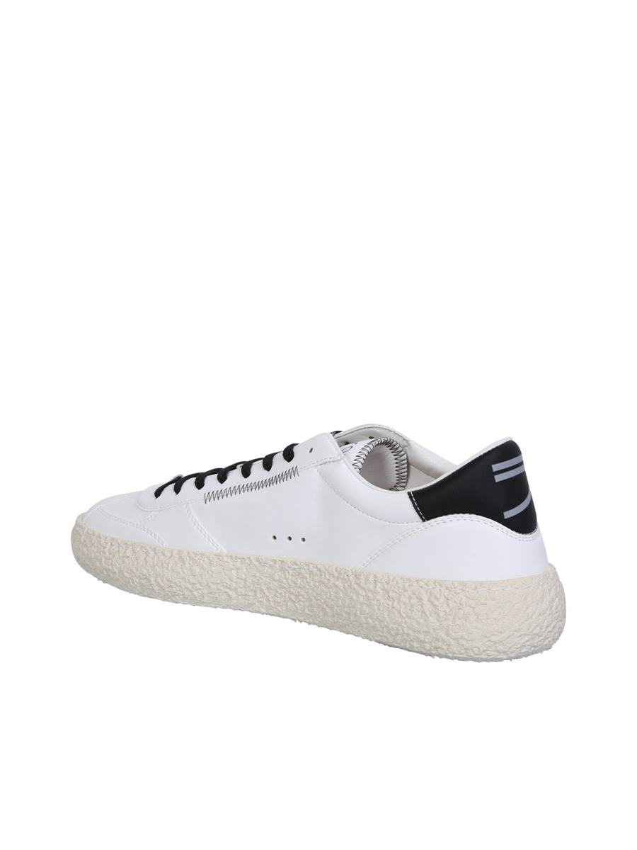 Puraai Sneaker