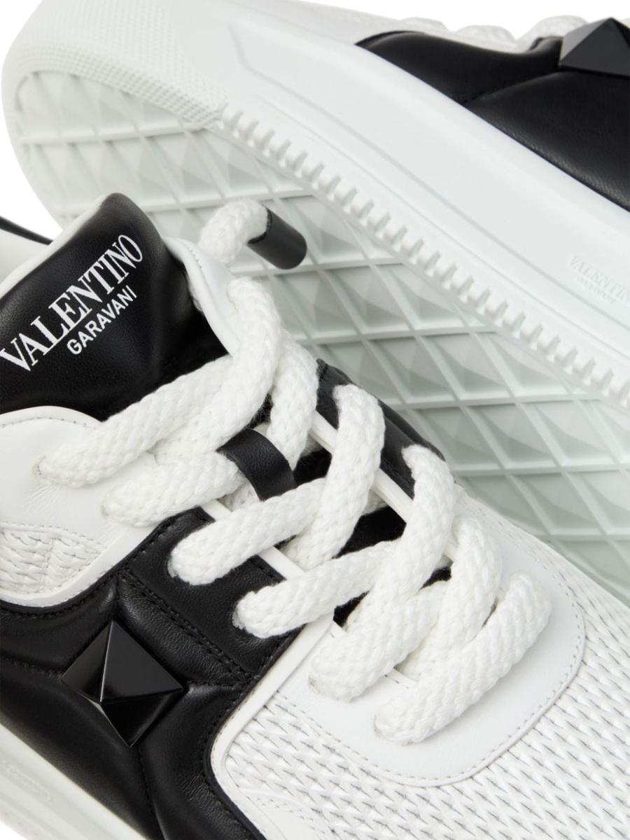 Valentino Garavani „One Stud“-Ledersneaker