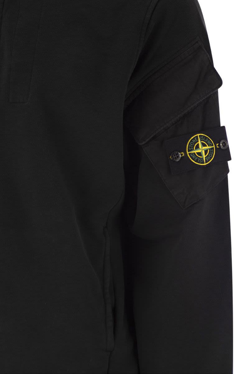 Stone Island – Kapuzenpullover mit Reißverschluss und Ärmeltaschen