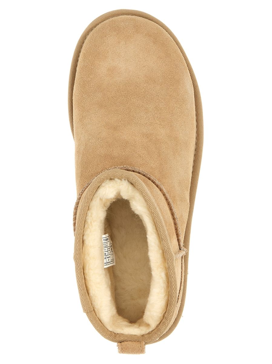 Ugg – Klassische Ultra-Mini-Plateau-Stiefeletten