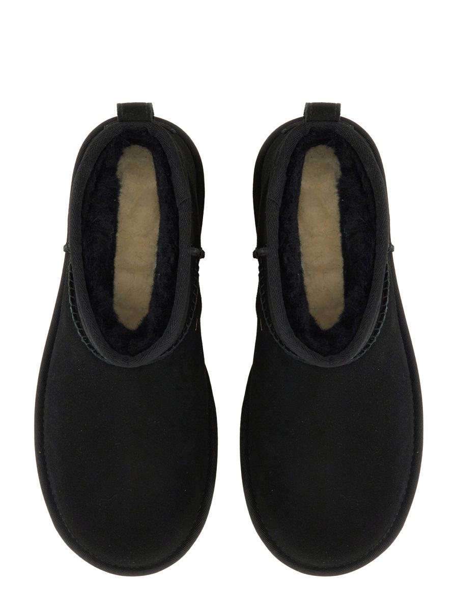 UGG – Classic Ultra Mini – Plateaustiefel