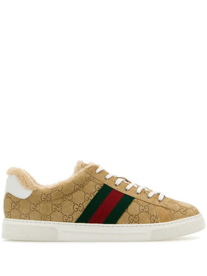Flache Gucci-Schuhe