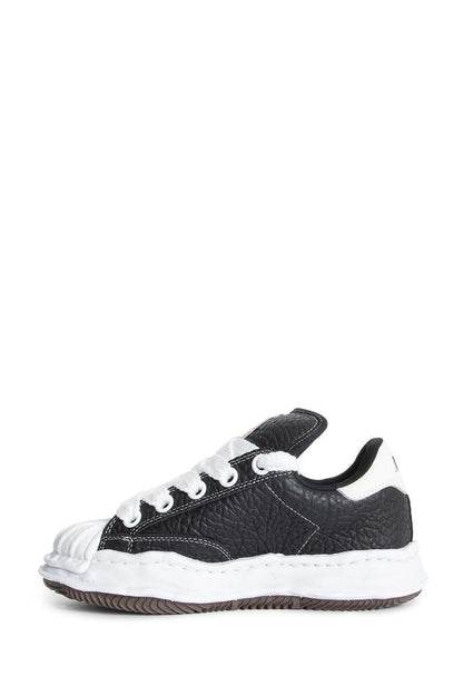 Sneakers von Maison Mihara Yasuhiro