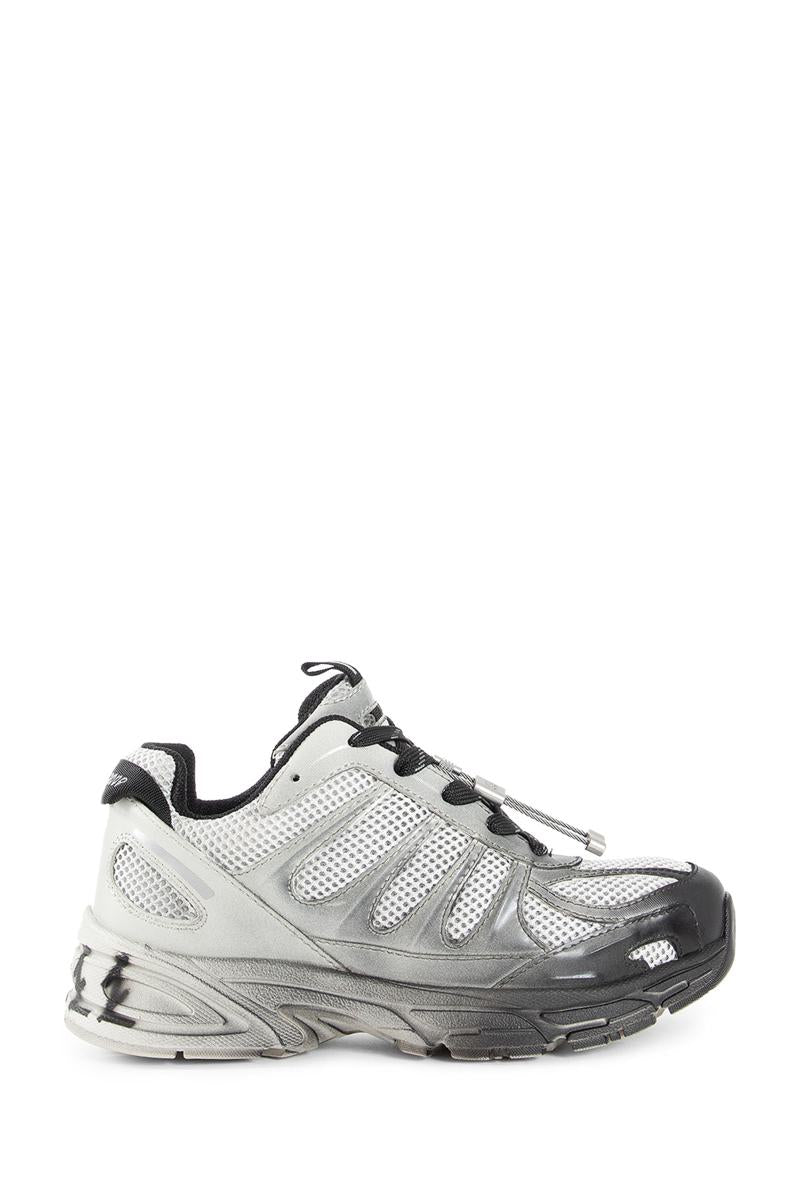 M44 Label Group Sneaker