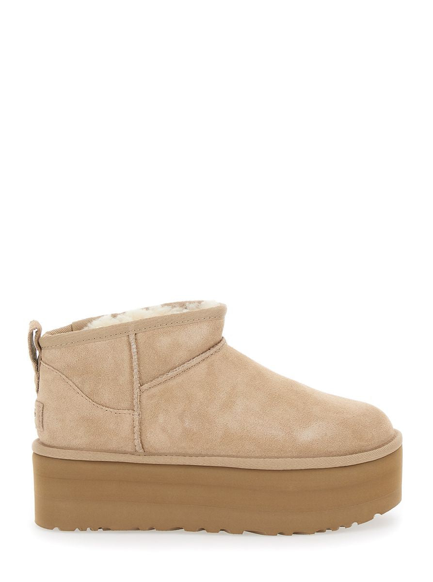 Ugg – Klassische Ultra-Mini-Plateau-Stiefeletten