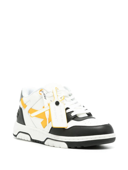 Off-White Flache Schuhe