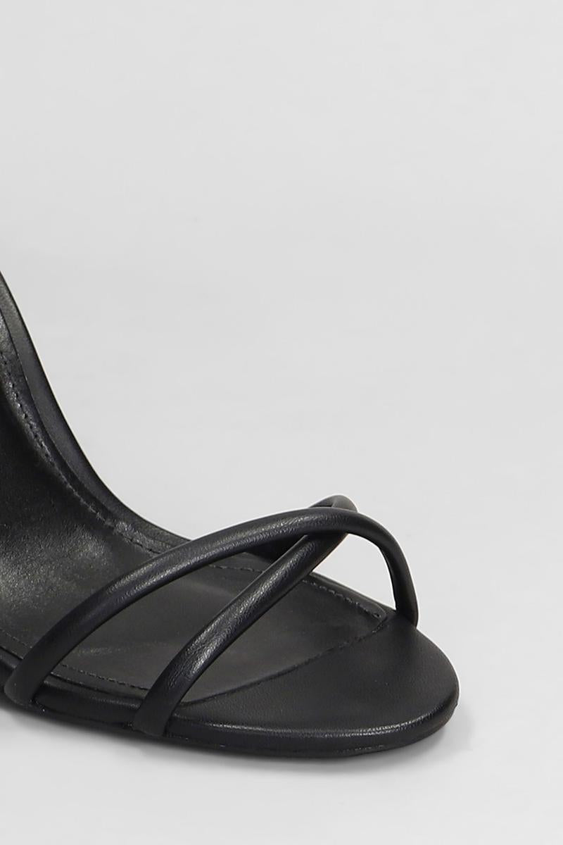Schutz Sandalen