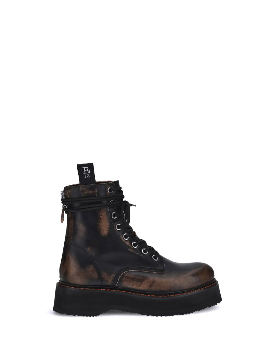 R13 Stiefel