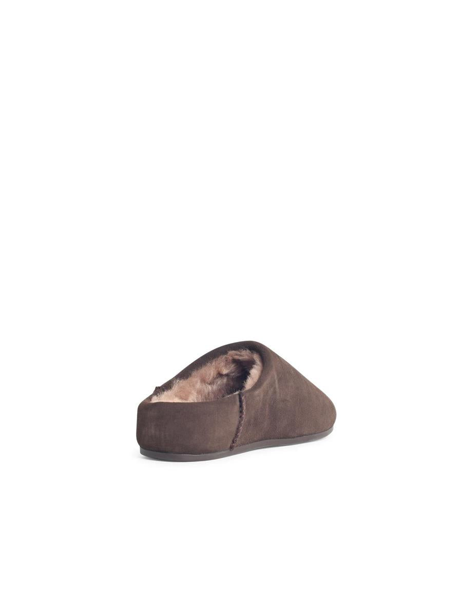 UGG – Elea Slip-On – Braune Lederpantoffeln