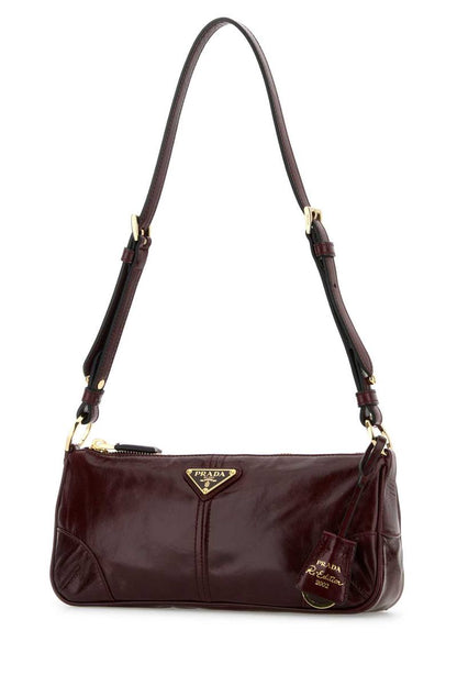 Prada-Handtaschen.