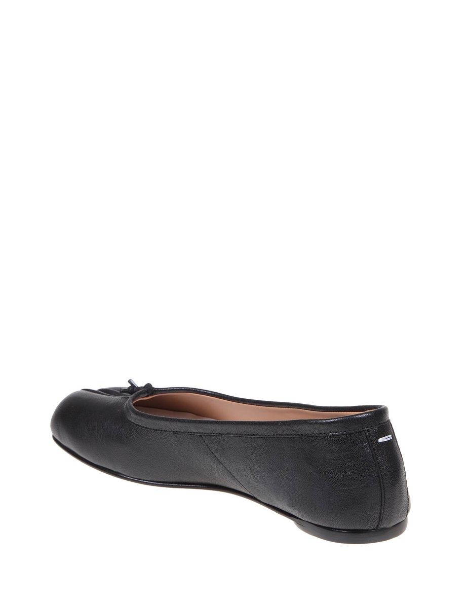 Maison Margiela Ballerinas „Tabi New“.