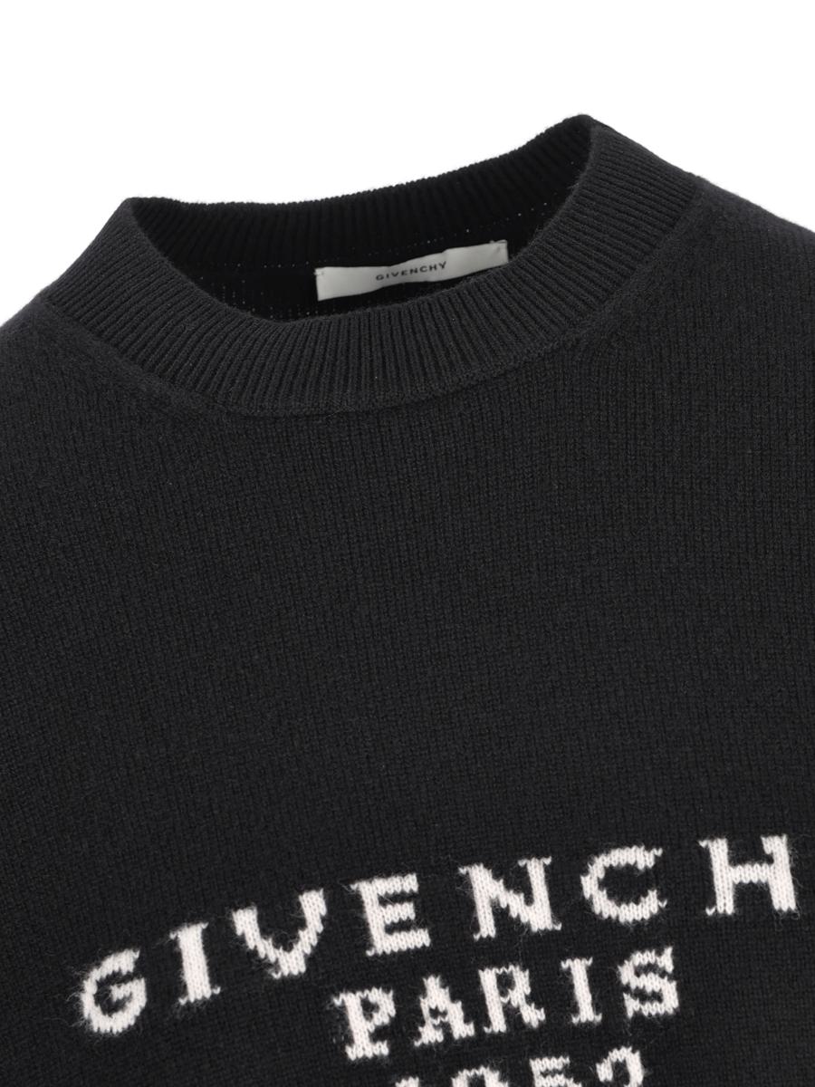 Givenchy-Trikots