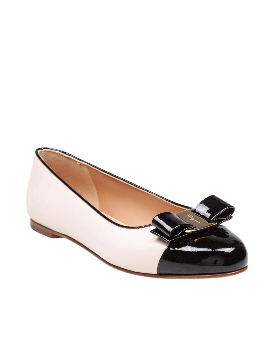 Salvatore Ferragamo – Zweifarbige Ballerinas aus Leder