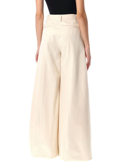 Die neueste B-Alma-Hose
