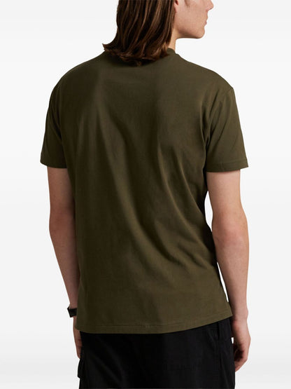 Individuelles Slim-Fit-T-Shirt mit Logo