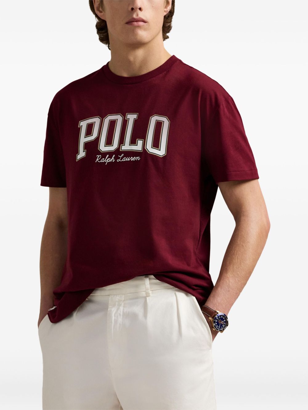 Individuelles Slim-Fit-T-Shirt mit Logo