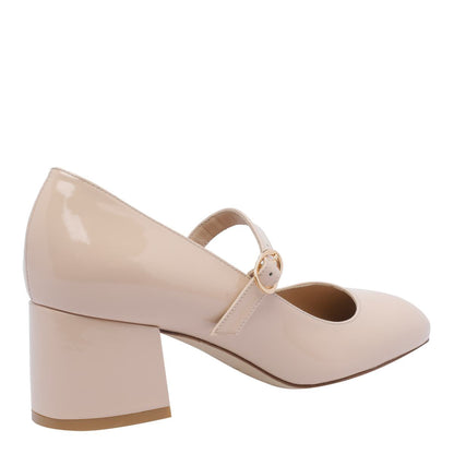 Stuart Weitzman mit Absatz