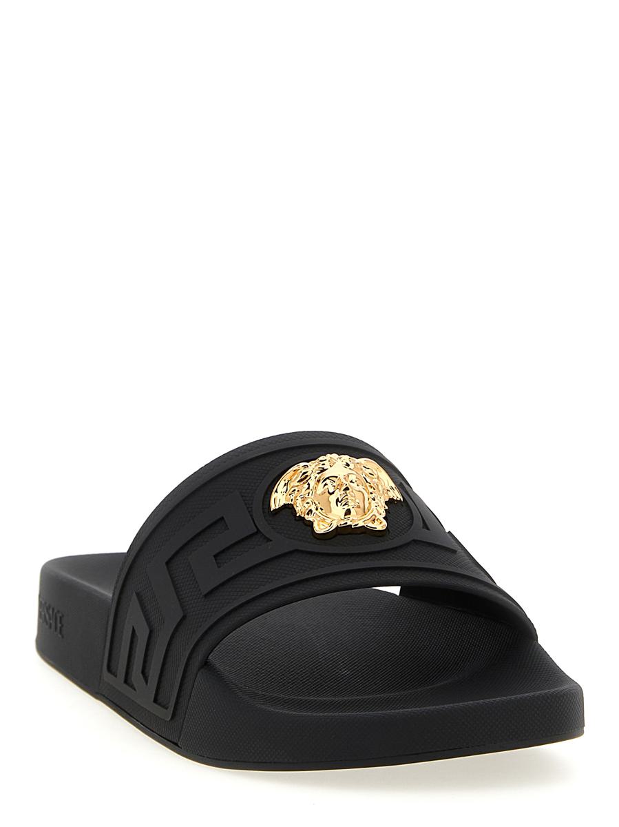 Versace „La Medusa“-Sandalen