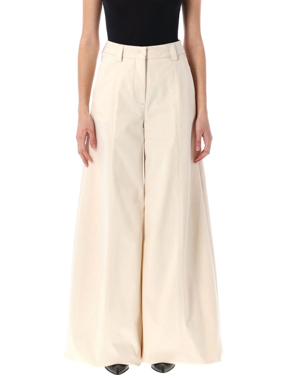 Die neueste B-Alma-Hose