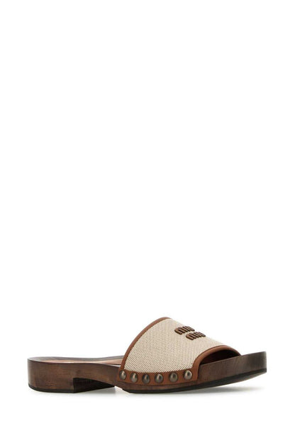 Miu Miu Moccaster