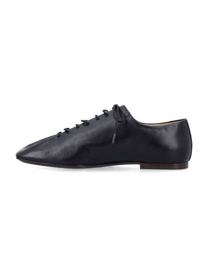 Lemaire Souris Flat Nappa Derbys Schwarz