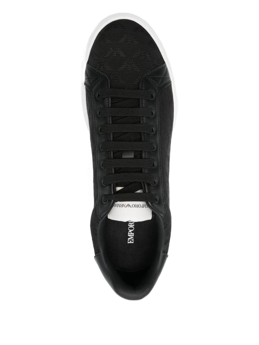 Exklusive Sneakers mit Allover-Logo von Emporio Armani