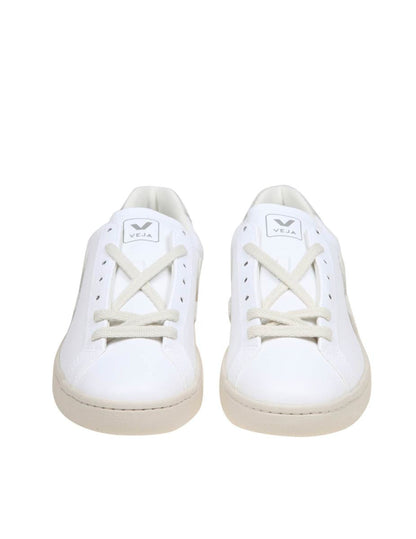 Veja Sneakers aus beschichteter Bio-Baumwolle