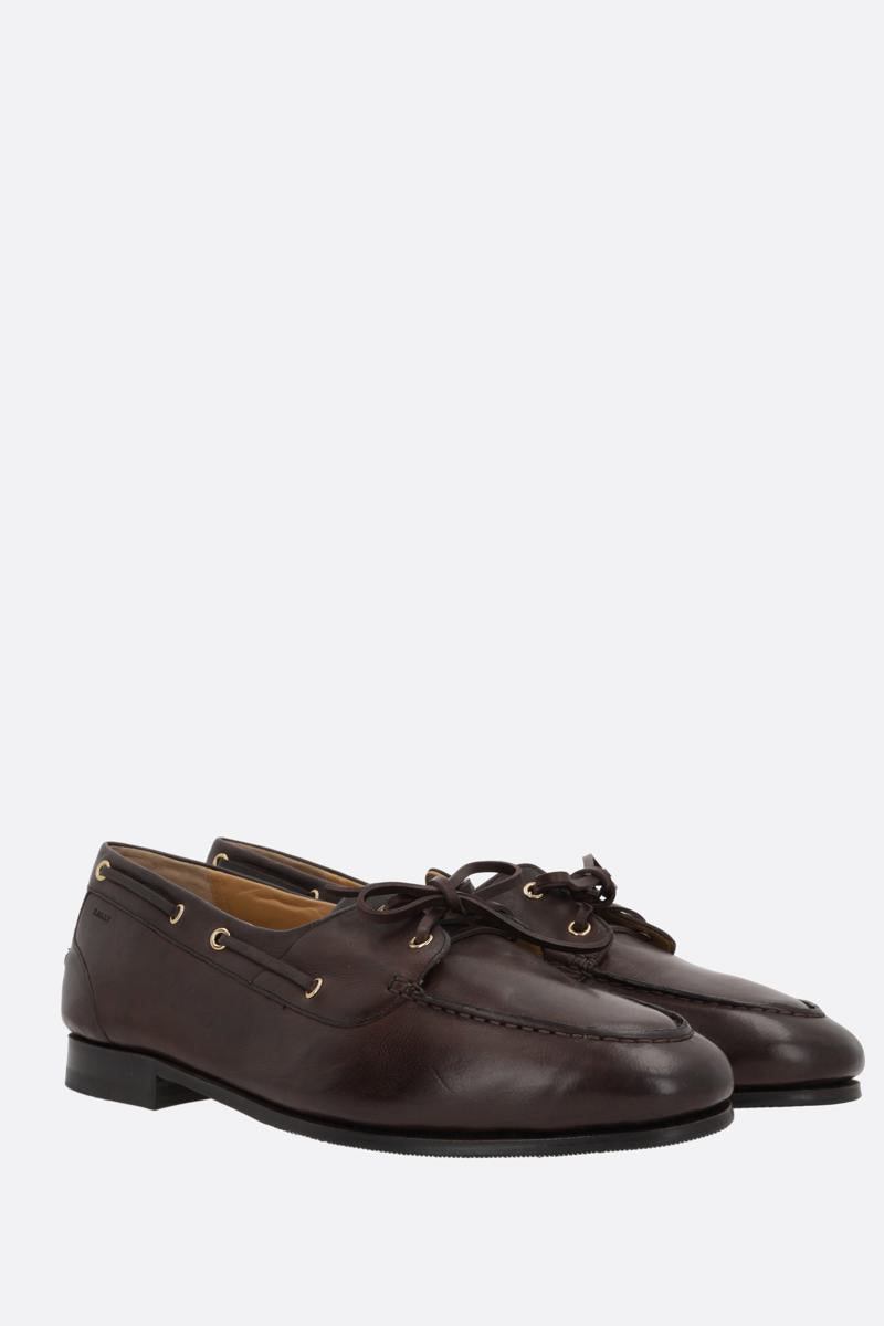 Bally Flache Schuhe