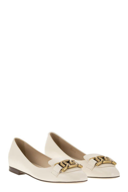 Tod'S Lederballerina mit Accessoire