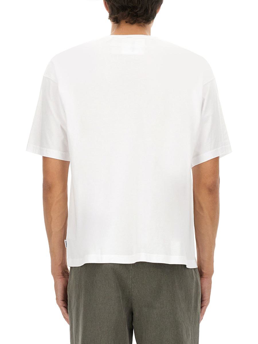 Aspesi – T-Shirt mit „Listen“-Aufdruck