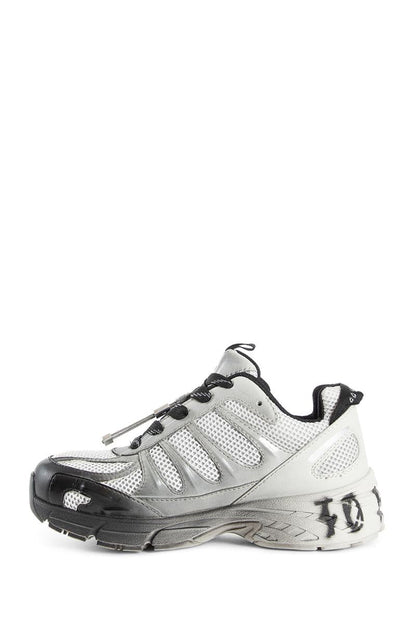 M44 Label Group Sneaker
