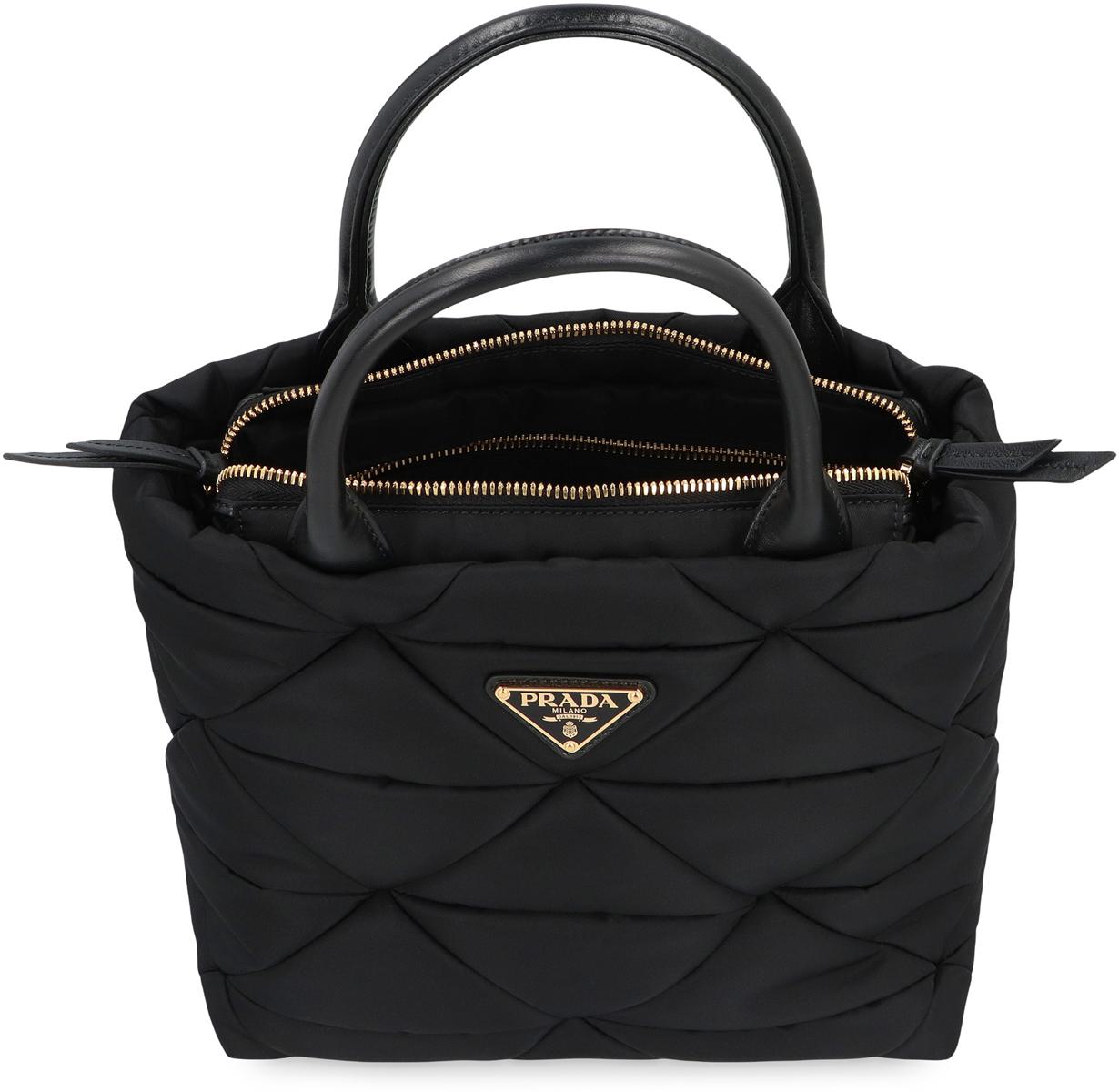 Prada Kleine Tragetasche aus Re-Nylon