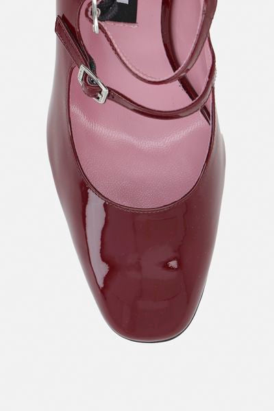 Carel Paris mit Absatz