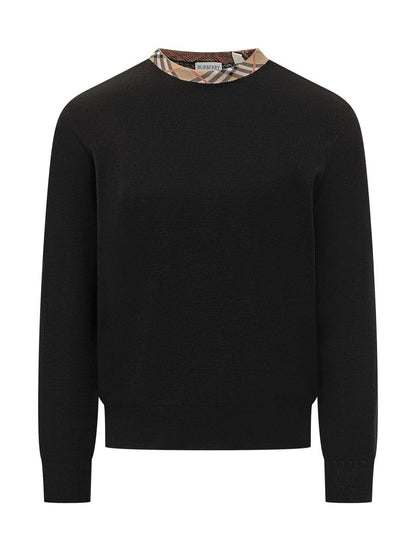 Burberry – Schwarzer Pullover mit Rundhalsausschnitt und Burberry-Karomuster