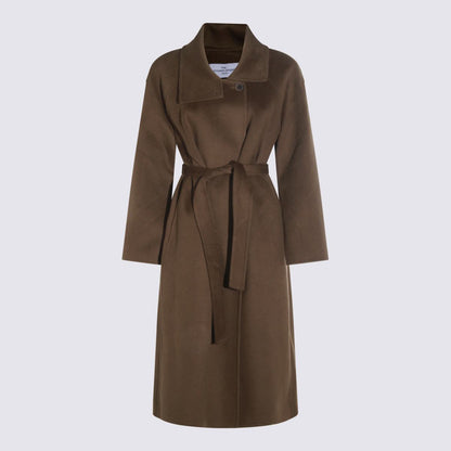 Der Kamelwollmantel von Dynamis Studio